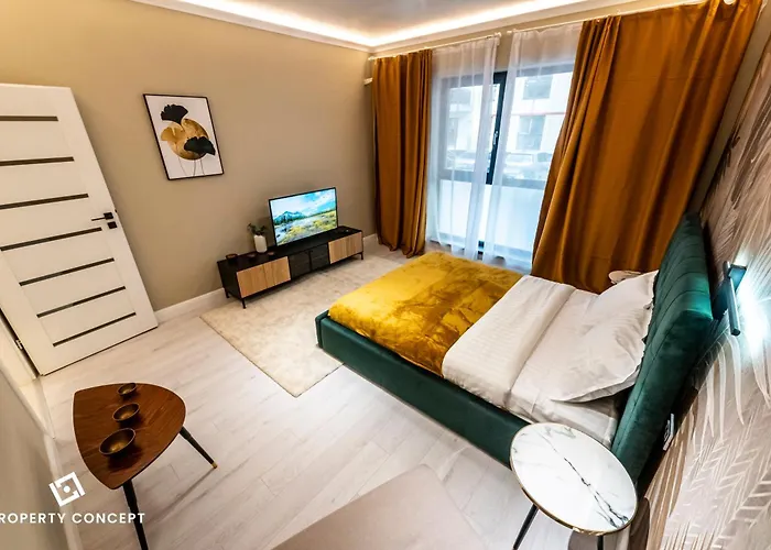 Plaza 79 Apartment *